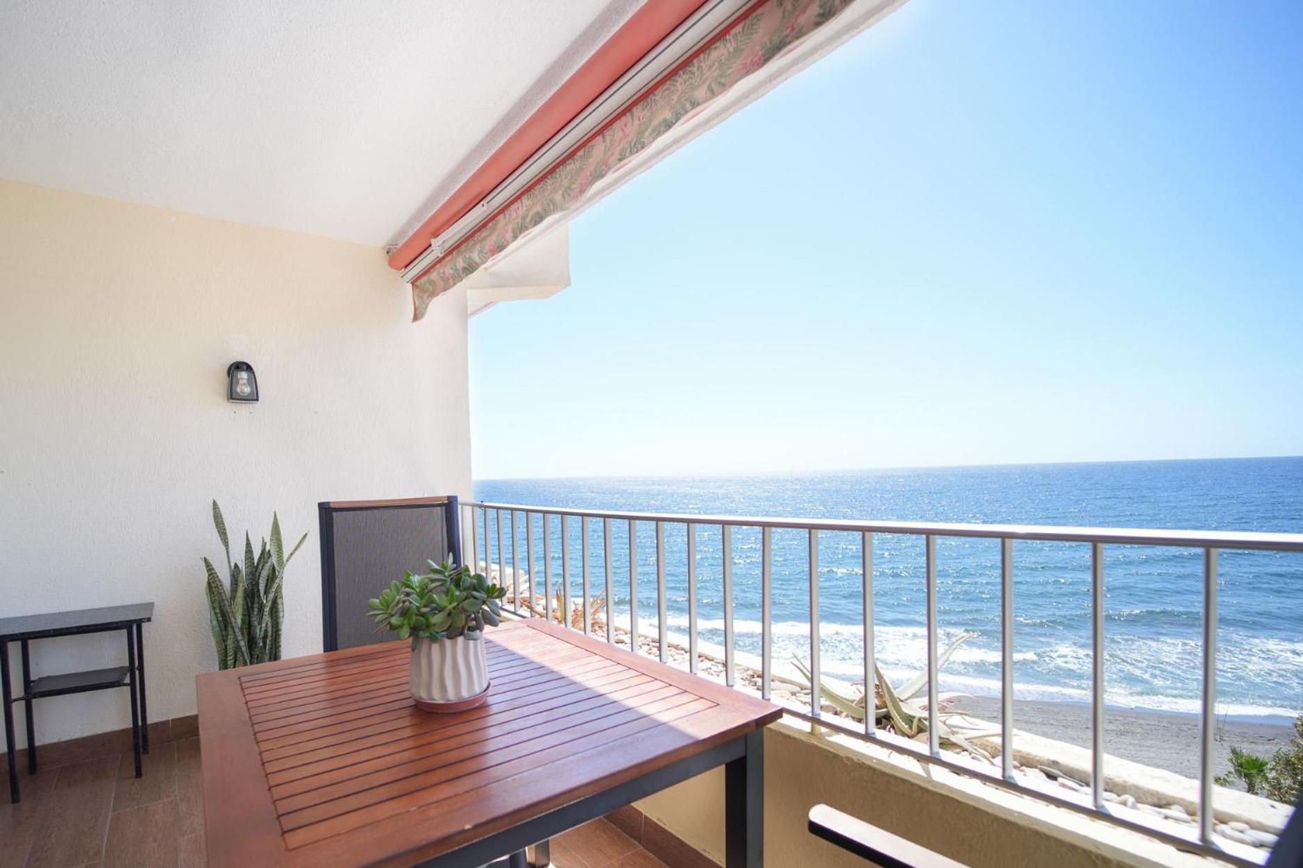 Apartamento Brisa Del Mar Almuñécar Zewnętrze zdjęcie